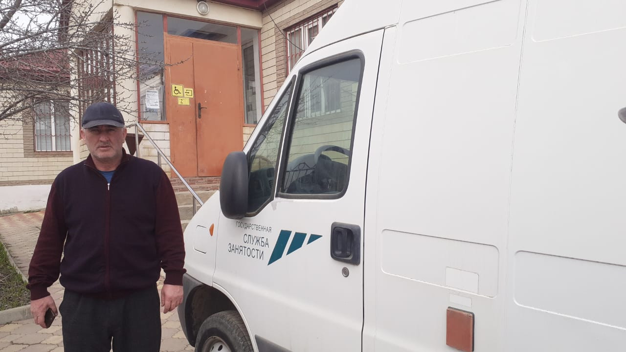 Пенсионер из Дахадаевского района нашел работу в новой профессии после Всероссийской ярмарки трудоустройства
